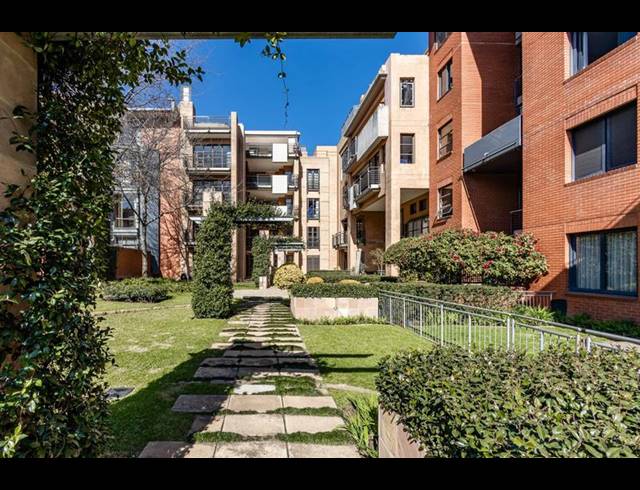 3 BEDROOM PROPERTY TO RENT IN MELROSE ARCH